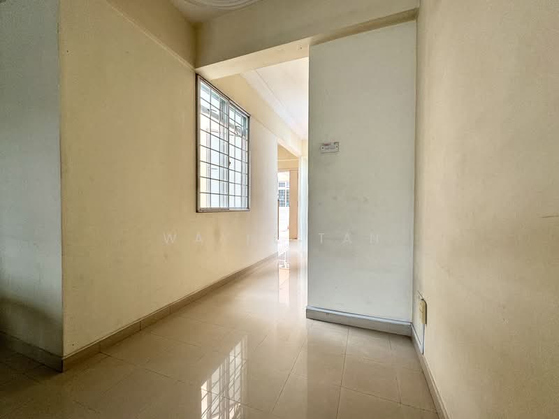 Geylang Heritage, 34 Lorong 34 Geylang, Eunos / Geylang / Paya Lebar, 3 Bedrooms, 1,227 sqft, Condominium For Rent, by Wayne Tan, 25642553 - PropertyGuru.com.sg