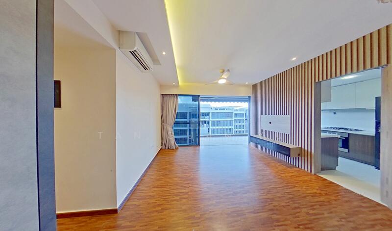 Living Dining Area