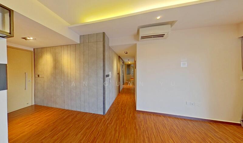 Living Dining Area