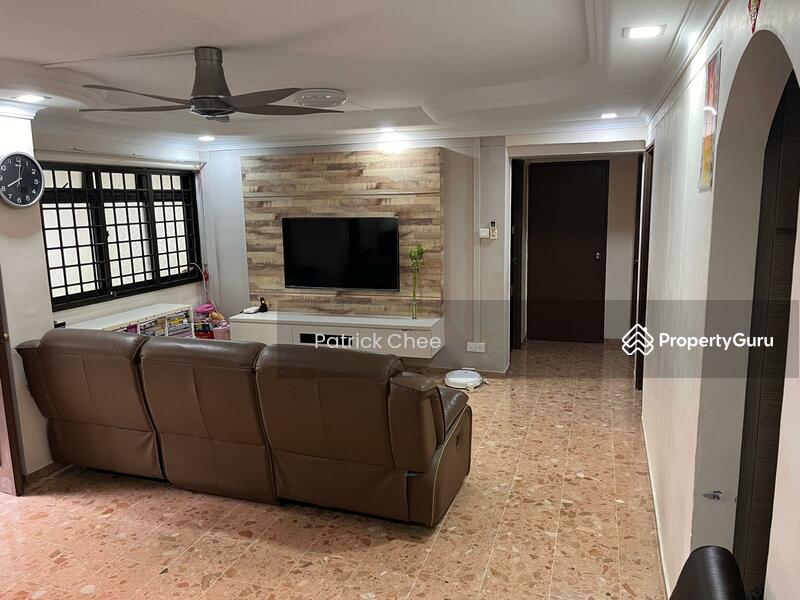 For Sale - 717 Tampines Street 72