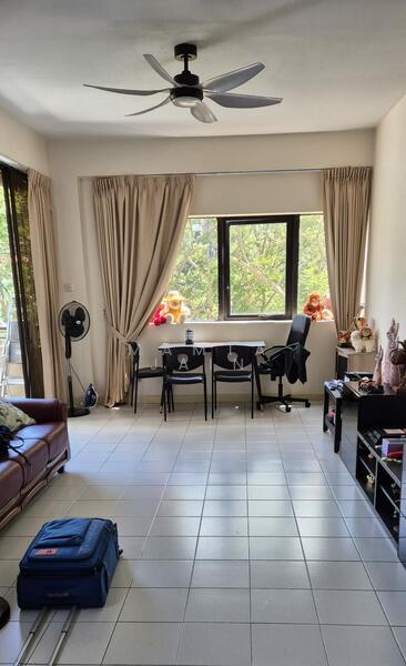 Bayshore Park, 64 Bayshore Road, 3 Bedrooms, 1,292 sqft, Condominium For Rent, by Mamta Jain, 25642916 - Living Room - PropertyGuru.com.sg