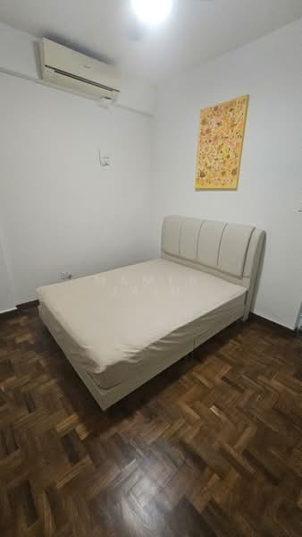 Bayshore Park, 64 Bayshore Road, 3 Bedrooms, 1,173 sqft, Condominium For Rent, by Mamta Jain, 25642916 - Bedroom - PropertyGuru.com.sg
