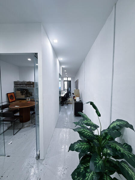 Keong Saik Road, , 1,000 sqft, Office For Rent, by Damien Ong, 25643228 - Corridor - CommercialGuru.com.sg