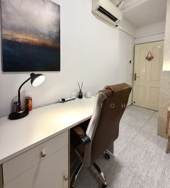 Elizabeth Tower, 12 Mount Elizabeth, Room Rental, 230 sqft, Condominium For Rent, by Hazel Toh, 25643420 - Master Bedroom Ensuite 2 - PropertyGuru.com.sg