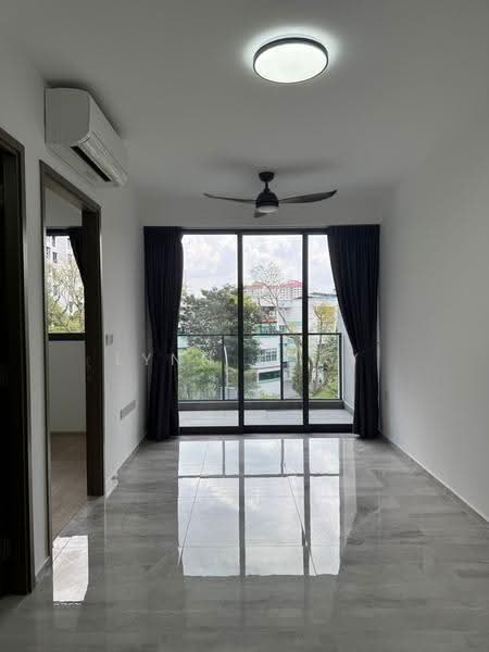 Affinity At Serangoon, 32 Serangoon North Avenue 1, Hougang / Punggol / Sengkang, 1 Bedroom, 538 sqft, Condominium For Sale, by Lynn Koay, 25643495 - Balcony - PropertyGuru.com.sg
