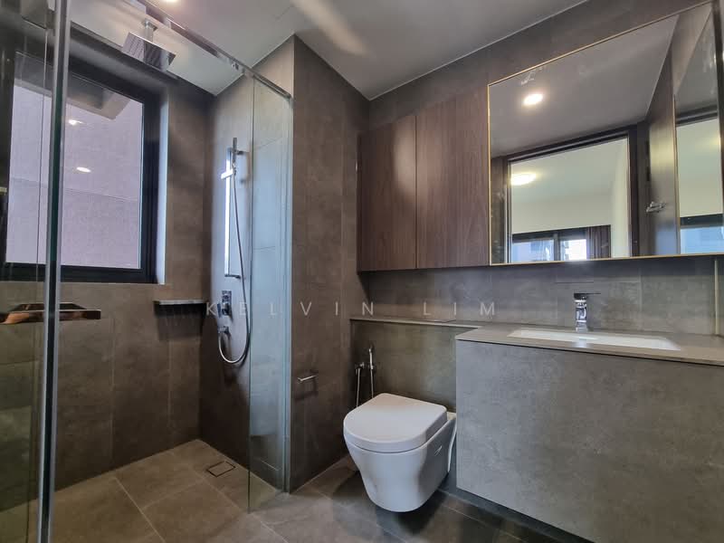 Midtown Modern, 16 Tan Quee Lan Street, 4 Bedrooms, 1,808 sqft, Condominium For Rent, by Kelvin Lim, 25643607 - Bathroom - PropertyGuru.com.sg