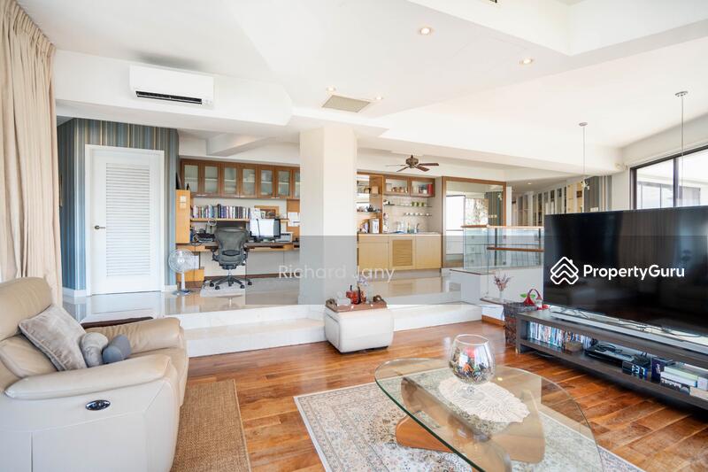 Upper Living Room
