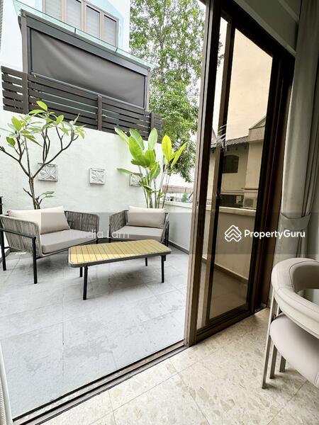 Outdoor Terrace 