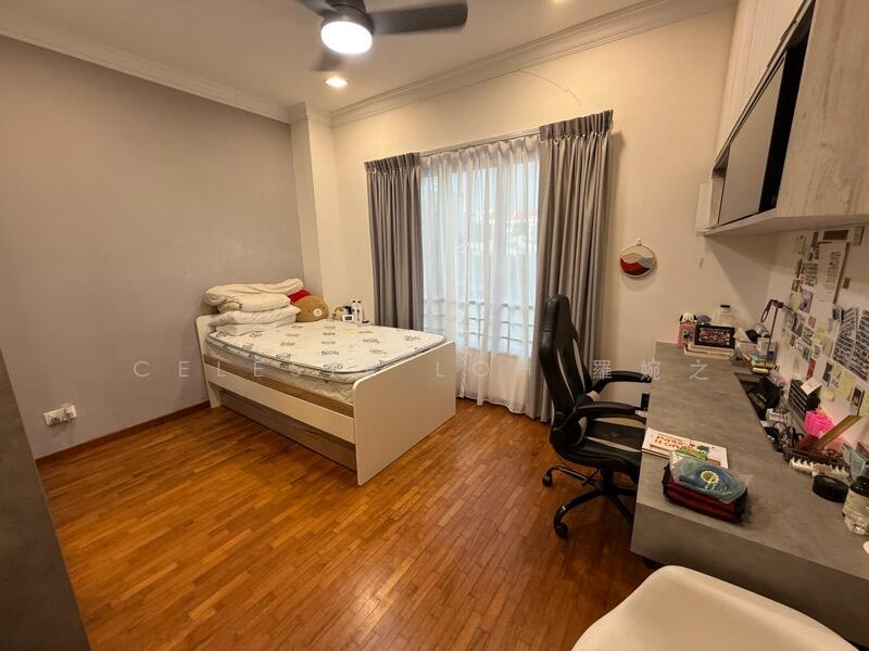 For Sale - LANDED SERANGOON TERRACE MOVE IN READY
