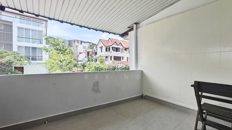 langsat road, Langsat road, Room Rental, 350 sqft, Semi-Detached House For Rent, by Rey Ng, 25644229 - Balcony - PropertyGuru.com.sg
