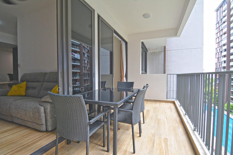 Sims Urban Oasis, 10 Sims Drive, 2 Bedrooms, 710 sqft, Condominium For Rent, by Ong Yu Rong, 25644342 - Balcony - PropertyGuru.com.sg