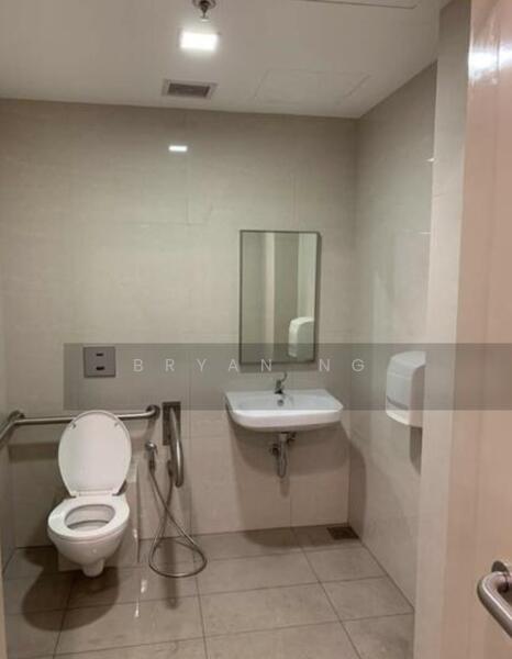 NEWest, 1 West Coast Drive, Buona Vista / West Coast / Clementi New Town, 635 sqft, Shop / Shophouse For Sale, by Bryan Ng, 25644373 - Bathroom - CommercialGuru.com.sg