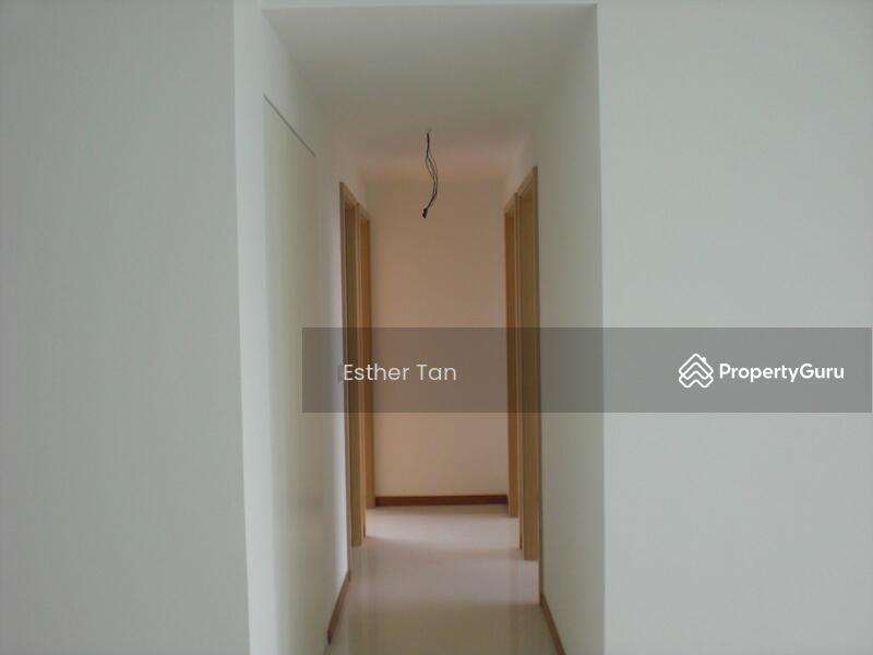 D'Pavilion, 801 Upper Serangoon Road, Hougang / Punggol / Sengkang, 3 Bedrooms, 1,249 sqft, Condominium For Rent, by Esther Tan, 2641874 - passage to bedrooms - PropertyGuru.com.sg