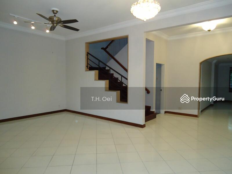 Namly Avenue, , 4 Bedrooms, 2,800 sqft, Semi-Detached House For Rent, by T.H. Oei, 2908834 - Living hall - PropertyGuru.com.sg