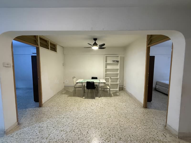 For Rent - 305 Clementi Avenue 4