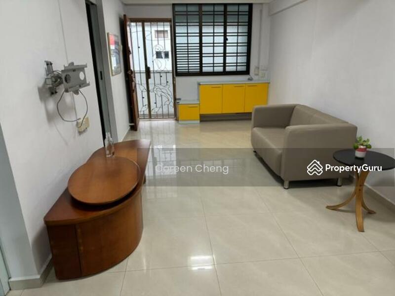 11 Holland Drive, 11 Holland Drive, 2 Bedrooms, 712 sqft, HDB Flat For Rent, by Coreen Cheng, 3578853 - PropertyGuru.com.sg