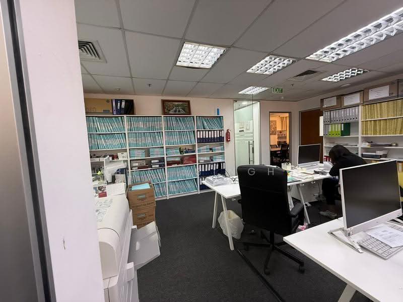 Peninsula Plaza, 111 North Bridge Road, City Hall / Clarke Quay, 1,184 sqft, Office For Sale, by Bill Singh, 3770384 - Interior - CommercialGuru.com.sg