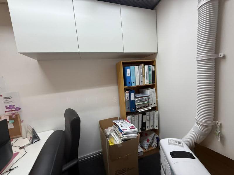 Peninsula Plaza, 111 North Bridge Road, City Hall / Clarke Quay, 1,184 sqft, Office For Sale, by Bill Singh, 3770384 - Study - CommercialGuru.com.sg