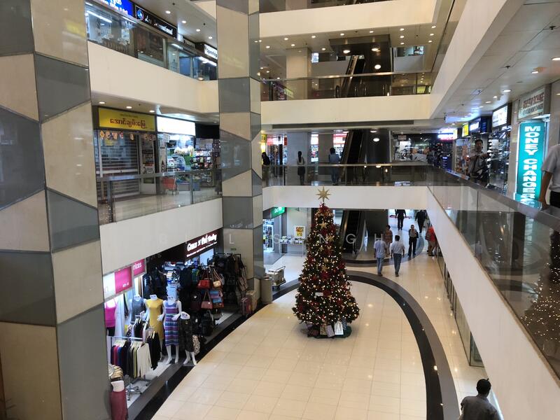 Peninsula Plaza, 111 North Bridge Road, 1,184 sqft, Office For Sale, by Bill Singh, 3770384 - CommercialGuru.com.sg