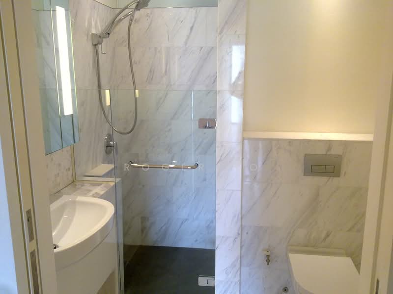 8 Nassim Hill, 8 Nassim Hill, 4 Bedrooms, 3,300 sqft, Apartment For Rent, by Roger Ho, 3826789 - Attached Toilet 2 - PropertyGuru.com.sg