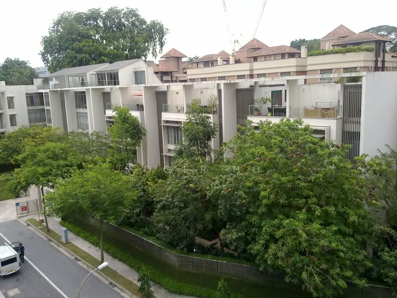 8 Nassim Hill, 8 Nassim Hill, 4 Bedrooms, 3,300 sqft, Apartment For Rent, by Roger Ho, 3826789 - Back view - PropertyGuru.com.sg