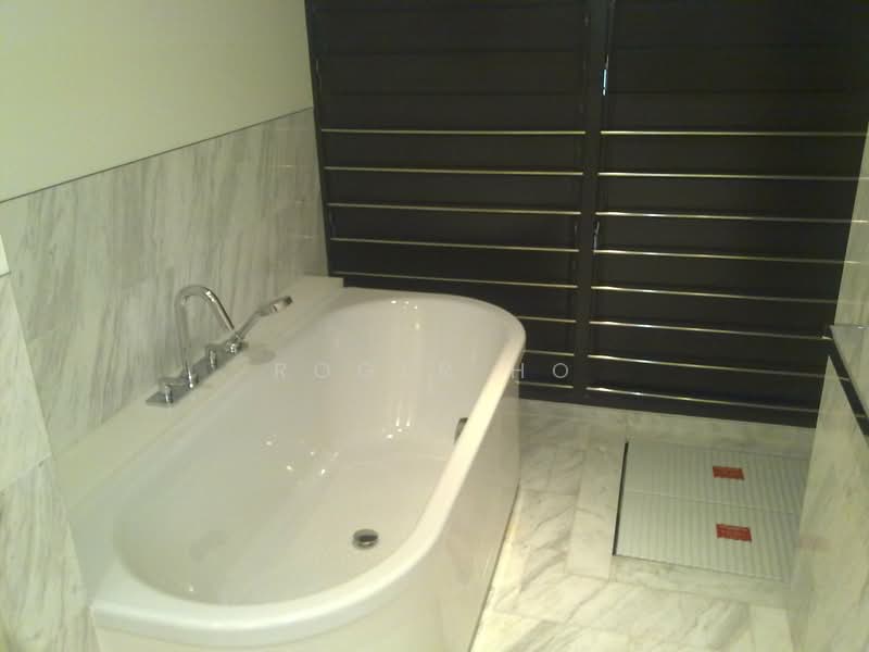 8 Nassim Hill, 8 Nassim Hill, 4 Bedrooms, 3,300 sqft, Apartment For Rent, by Roger Ho, 3826789 - Attached Toilets - PropertyGuru.com.sg