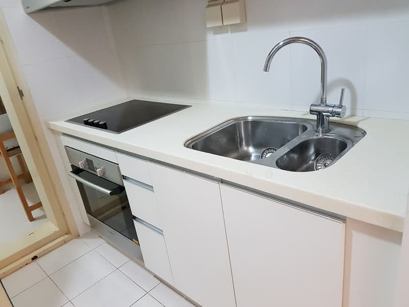 One Oxley Rise, 1 Oxley Rise, 2 Bedrooms, 732 sqft, Apartment For Rent, by Lynn Ling, 3869931 - PropertyGuru.com.sg