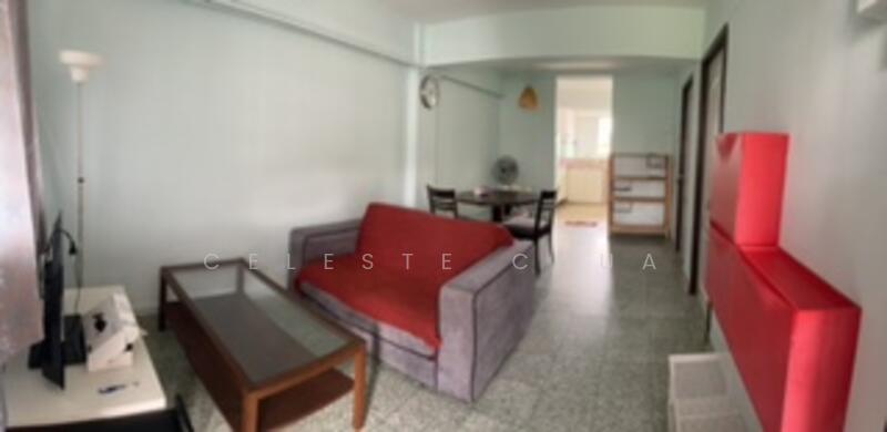 BRIGHT AND AIRY LIVING ROOM