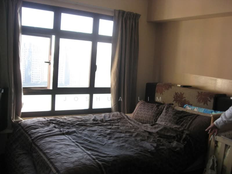 Redhill Road, Redhill Road, 3 Bedrooms, 1,076 sqft, HDB Flat For Rent, by Joshua Lim, 3941960 - Master bedroom - PropertyGuru.com.sg