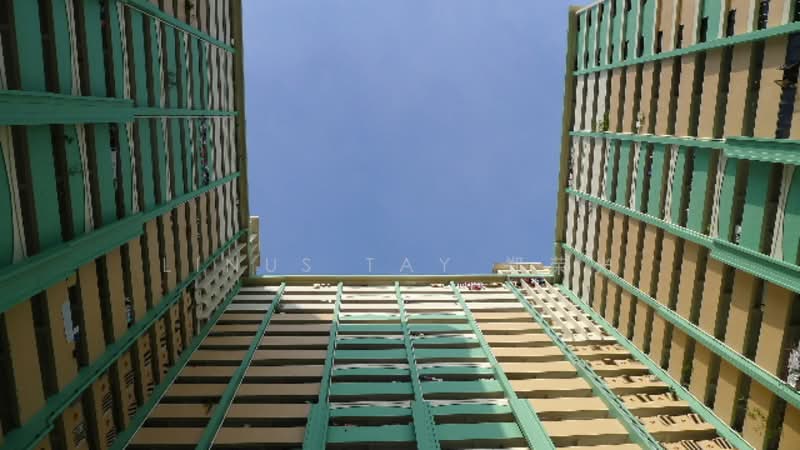 For Rent - 208 Boon Lay Place