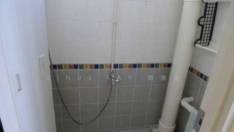 For Rent - 208 Boon Lay Place