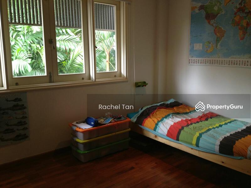 Bedroom with a vew