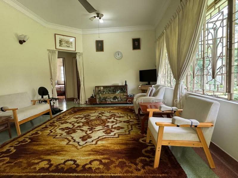STUNNING ELEVATED PLOT FOR REBUILD⭐️ PERFECT DIMENSIONS ⭐️CHESTNUT GCBA ☎️PAM 90228600, Chestnut / Dairy Farm, 3 Bedrooms, 1,600 sqft, Detached House For Sale, by Pamela Chong, 4514702 - PropertyGuru.com.sg