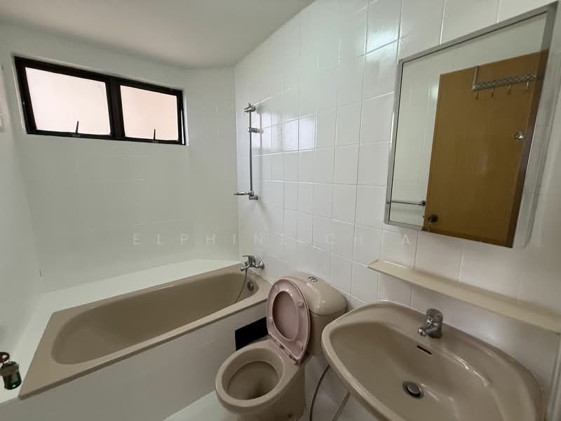 Bayshore Park, 50 Bayshore Road, 2 Bedrooms, 936 sqft, Condominium For Rent, by Elphine Chia, 4576630 - PropertyGuru.com.sg