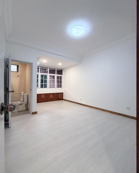 Mount Faber Lodge, 27 Mount Faber Road, Harbourfront / Telok Blangah, 3 Bedrooms, 2,465 sqft, Condominium For Rent, by Tracy Lim, 4640731 - Bathroom - PropertyGuru.com.sg