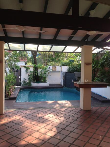 For Rent - Freshly Refurbished Enchanting Bungalow (Co-broke share 1.5 month comm)