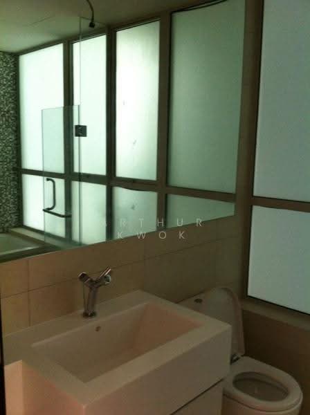 The Rochester Residences, 33 Rochester Drive, Buona Vista / West Coast / Clementi New Town, 3 Bedrooms, 1,679 sqft, Apartment For Sale, by Arthur Kwok, 4783363 - Master Bathroom - PropertyGuru.com.sg