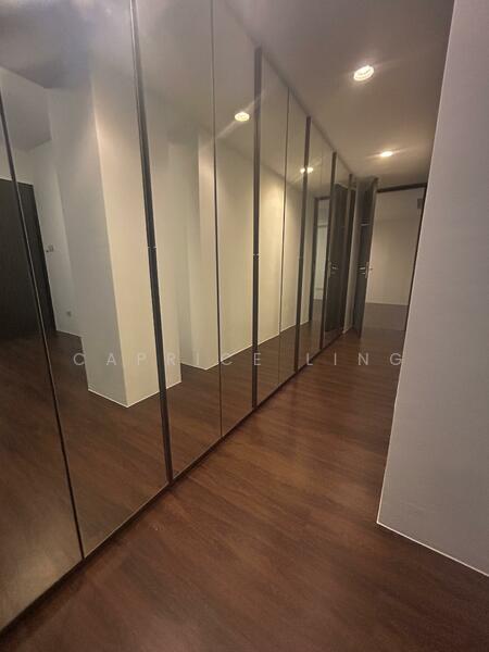 Nomu Apartment For Sale at S$ 2,500,000 | PropertyGuru Singapore - Master bedroom wardrobe 