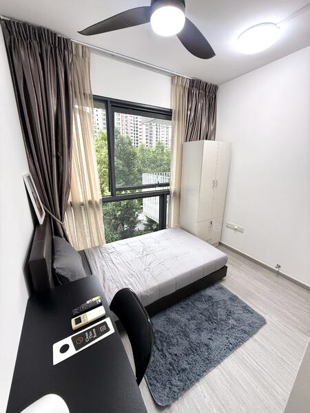 For Rent - The Lakefront Residences