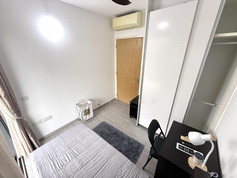 For Rent - The Lakefront Residences