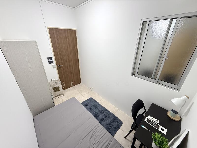 For Rent - The Lakefront Residences