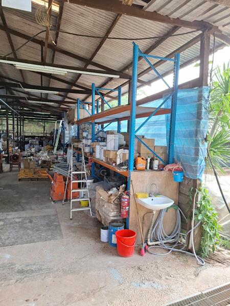 Sheltered Storage @ Seletar West Farmway, , 3,000 sqft, Warehouse For Rent, by Ng Yuan Song 黄源松, 500000272 - Exterior - CommercialGuru.com.sg