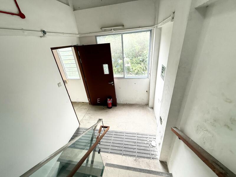 ♦️ Prime 5 Storey FULL Shophouse for Lease - 586 Serangoon Road, Full 5 Floor Built up Shophouse for LEASE!, 5,998 sqft, Shop / Shophouse For Rent, by Jeremy Lim, 500000276 - Corridor - CommercialGuru.com.sg
