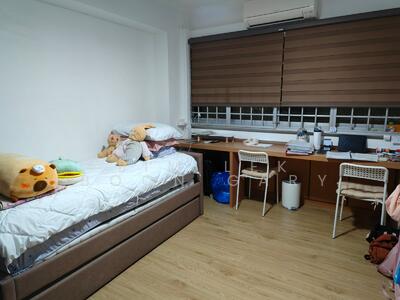 For Rent - 858 Jurong West Street 81