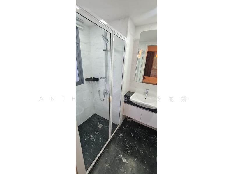 Sophia Hills Condominium For Sale at S$ 1,590,000 | PropertyGuru Singapore - Bathroom