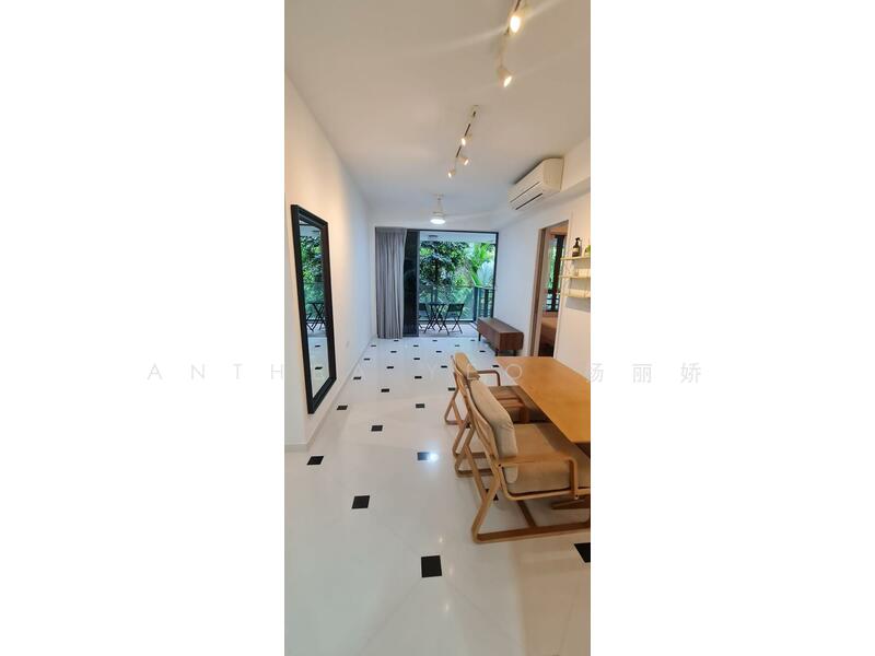 Sophia Hills Condominium For Sale at S$ 1,590,000 | PropertyGuru Singapore - Living Room