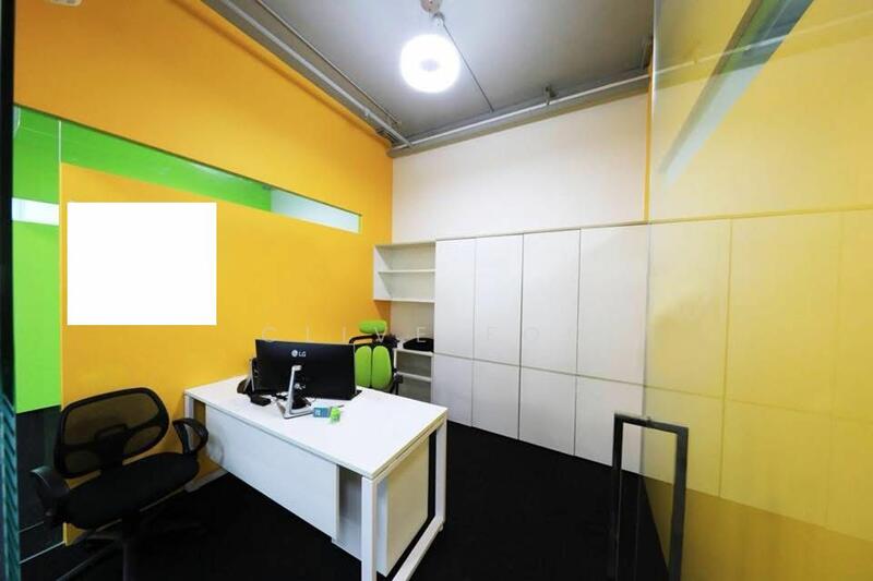 The Spire, 10 Bukit Batok Crescent, 1,701 sqft, Light Industrial (B1) For Sale, by Clive Foo, 500000327 - Meeting Room - CommercialGuru.com.sg
