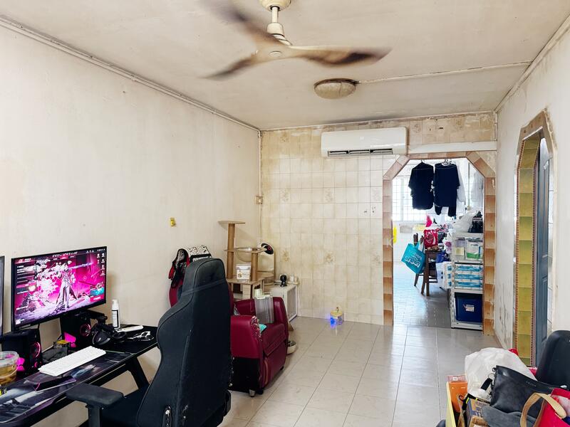 For Sale - 145 Woodlands Street 13