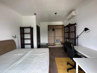 For Rent - 9 Holland Hill