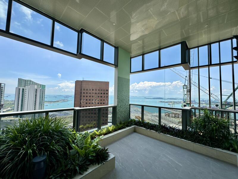 Panoramic Sky Terrace at L34